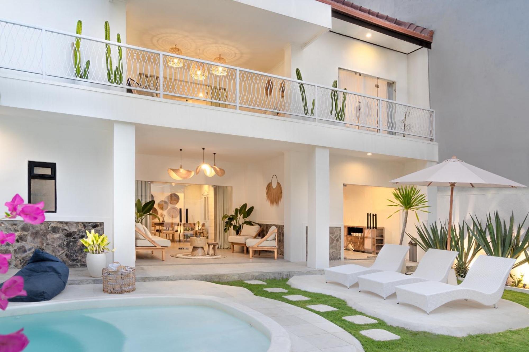 Casa De Lupe 5 Bedroom Villa In Kerobokan Σεμινιάκ Εξωτερικό φωτογραφία