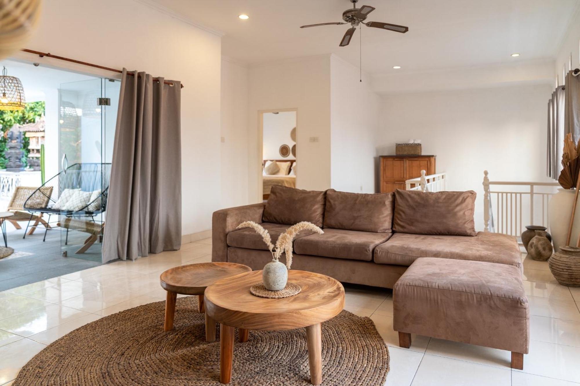 Casa De Lupe 5 Bedroom Villa In Kerobokan Σεμινιάκ Εξωτερικό φωτογραφία